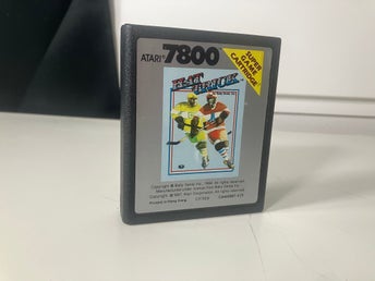 Hat Trick -- Atari 7800 spil -- cartridge -- loose