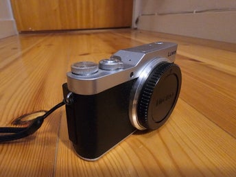 Panasonic Lumix GX800