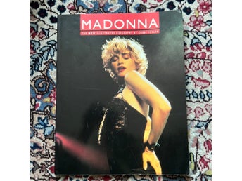 Madonna: The New Illustrated Biography av Debbi Voller