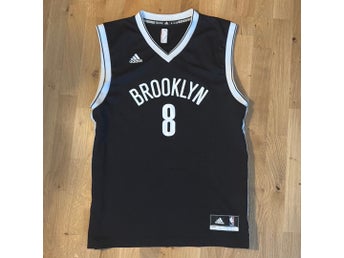 Williams Adidas svart basketlinne