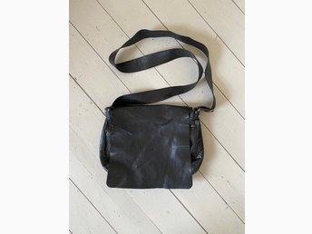 m0851 messenger bag