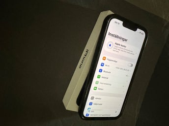 iPhone 13 Pro & iPhone 12 – Apple – Paket