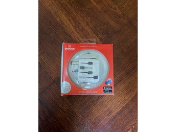 SKROSS PRO World Travel Adapter