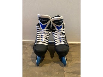 Hockeystil rullskridskor storlek 38-39 EU