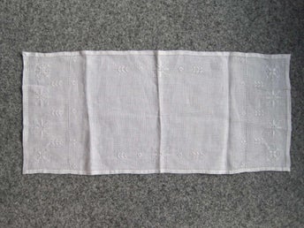 Broderad Avlång Vit Duk Vitt Broderi