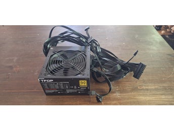 TFDP 90 Plus Gold 800W PSU Strömförsörjning
