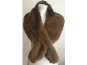 Chic snygg sjal bolero i kamel brun fuskpäls, ny