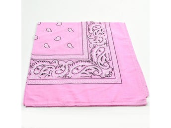 EN BABY PINK ROSA LITEN BANDANA SNUSNÄSDUK 50x50cm