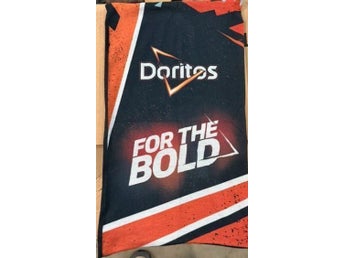 Doritos chips svart, orange, vit halsduk buff bandana chips reklam merch oanvänd