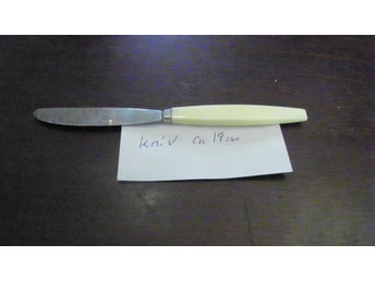 Kniv för komplettering