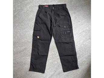 Fjällräven svarta friluftsbyxor stlk 40 vintage retro