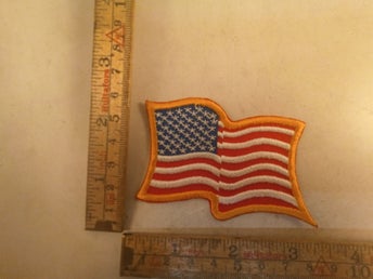 broderat tygmärke svajande amerikanska flaggan usa 204