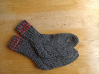 Raggsockor, stickade sockor, strl. 36-37, nytt