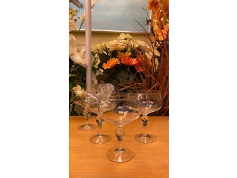 Fyra Champagneglas « Teardrop »