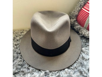 Vintage grå Fedora filthatt 30/40-tal, storlek 60
