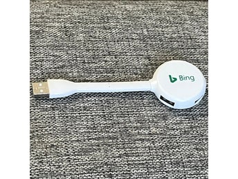 Bing USB Hub med Lampa - 4 portar
