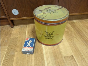Vintage dockhus möbler, runt 70- 80 talet