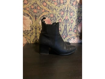RIZZO svarta skor boots i stl 38