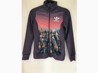 adidas jacka blommig adidas jacka blommig