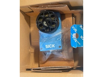 SICK Lector 63x V2D632R-MXCXB0 Industriell Bildbaserad Kodläsare – Ny