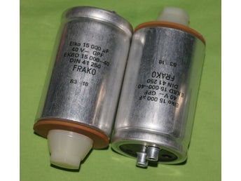 Elektrolyter 15000 uF 40 V 2 st (24358)