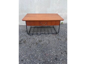 Retro Telefonhylla / Vägghängt Sängbord i Teak – 1950/60-tal