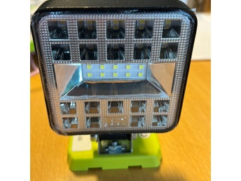LED-arbetsbelysning för batteridrift