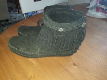 ᐈ Köp & sälj Minnetonka Damskor begagnat & oanvänt på Tradera ᐈ Köp & sälj Minnetonka Damskor begagnat & oanvänt på Tradera