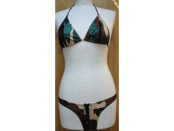 Snyggt kamouflage bikini med detaljer från Private Dancer ny