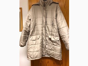 Jättefin marinblå jacka från LC WAIKIKI storlek 3XL Jättefin marinblå jacka från LC WAIKIKI storlek 3XL