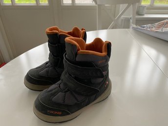 Vinterkängor viking strl 26 Vinterkängor viking strl 26