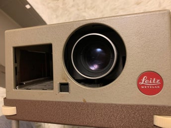 Vintage Leitz Wetzlar 315725 Pradovit slide Projektor diabildsprojektor