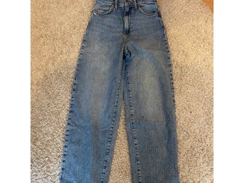 Jeans från Gina Tricot i stl 34