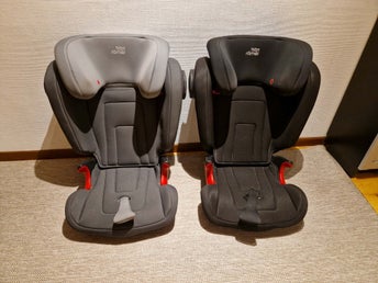 **Britax Römer Kidfix i-Size Bältesstol**