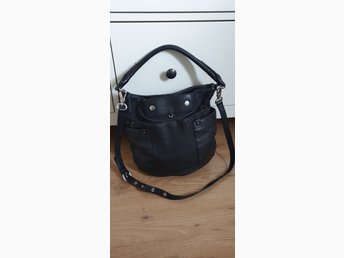 Marc By Marc Jacobs New York Marc By Marc Jacobs New York