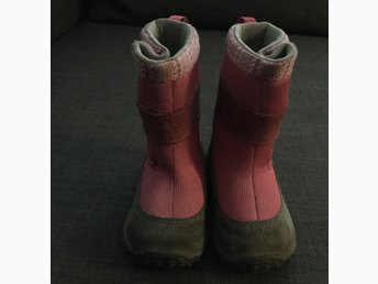 Fina rosa vattenvindtäta stövlarkänga. Storle.. (415774357 Fina rosa vattenvindtäta stövlarkänga. Storle.. (415774357