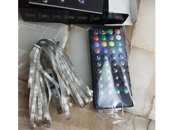 5m 50LEDs smart RGB IC färgad USB LED-ljusslinga med APP-kontroll/fjärrkontroll