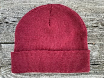 Monki vinröd mössa, storlek ONE SIZE