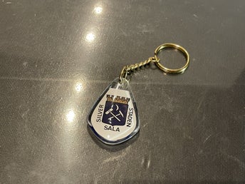 Sala Silver Staden vapensköld nyckelring 90-tal vintage