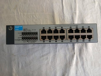 1410- Switch J9560A 16-portars Gigabit Ethernet