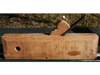 Äldre FJÄDERHYVEL i trä. Verktyg inredningsdetalj med patina (5) 1848 + BOMÄRKE