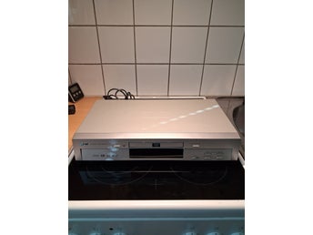 DVD-spelare DV4710