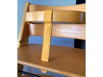 NY LÄDERREM Äkta skinn (Senapsgul) BYGEL-REM till STOKKE Tripp Trapp barnstol.