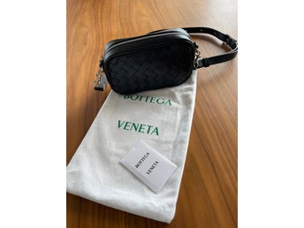 Bottega Veneta Axelremsväska i