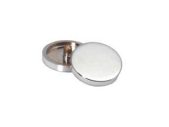20 stycken Täckhattar 19 mm i blank nickel inkl. infästning