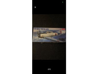 Academy T-6G Texan Modellbyggsats 1/72
