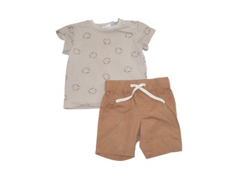 Kortärmad T-shirt & Shorts Matchande Set från KappahI & H&M - Storlek 80