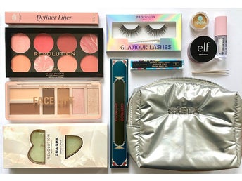 Sminkset med bla elf, Revolution, Nabla, Zoeva, LH Cosmetics
