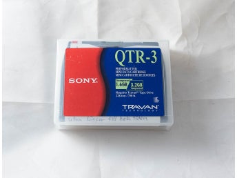 Travan QTR-3 Mini Data Cartridge - Vintage Hårddisk Datakassett