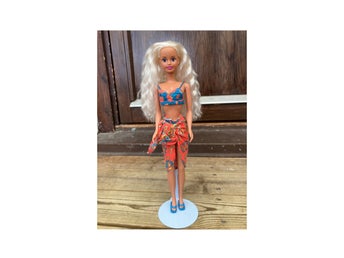 Summer Looks Sindy Hasbro 1994